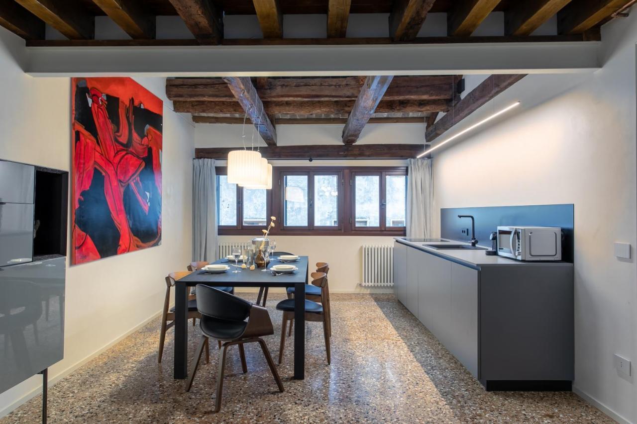 Palazzo Venere Apartments Wenecja Zewnętrze zdjęcie