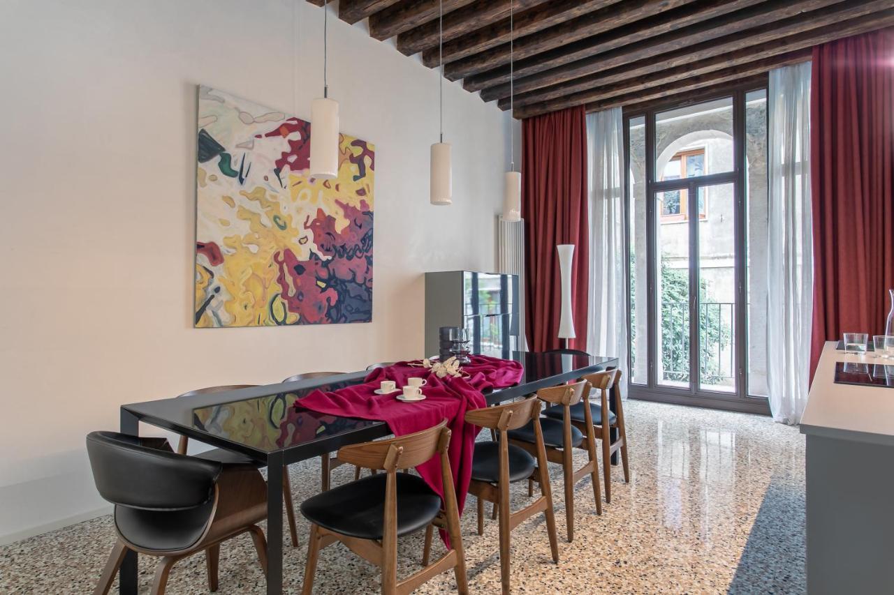 Palazzo Venere Apartments Wenecja Zewnętrze zdjęcie